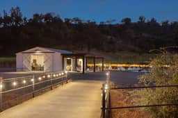 Ross Ranch and Vineyards - Image 4