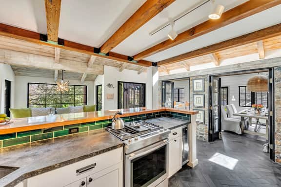 Wander Glen Ellen Retreat