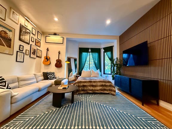 Artists' Studio Loft - Image 1